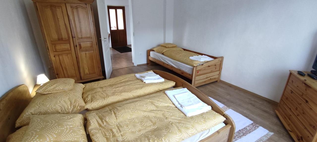 Andrea Vendeghaz Villa Egerszolat Exterior foto